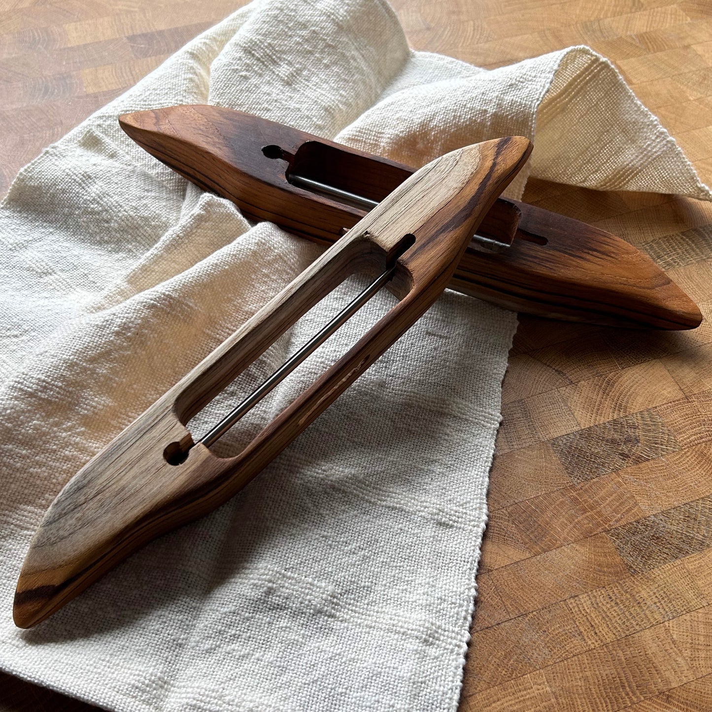 Weaving Boat Shuttle